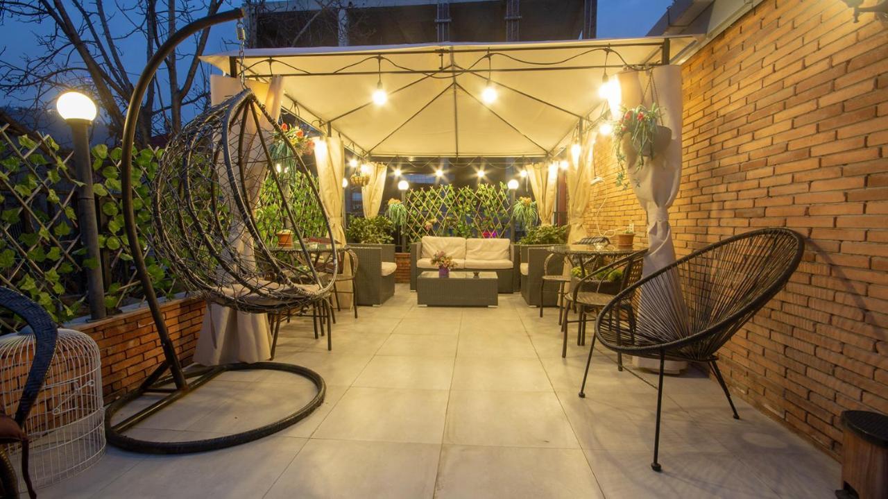 Hotel Terrace Тбилиси Экстерьер фото