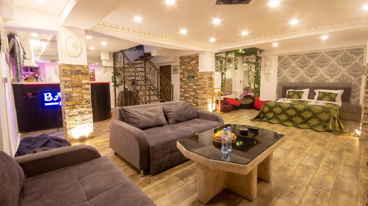 Hotel Terrace Тбилиси Экстерьер фото