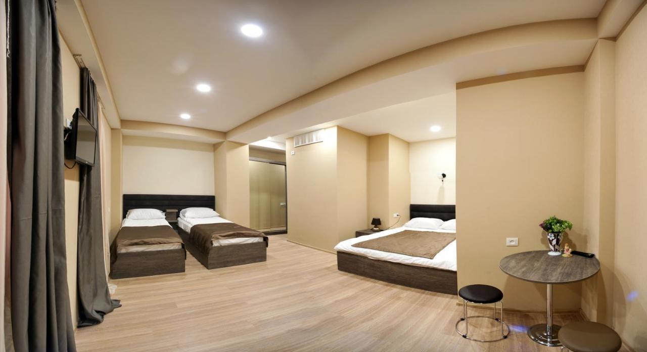 Hotel Terrace Тбилиси Экстерьер фото